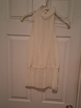 Jennie Maac Cream Halter Neck Sleeveless Camisole Size S/6